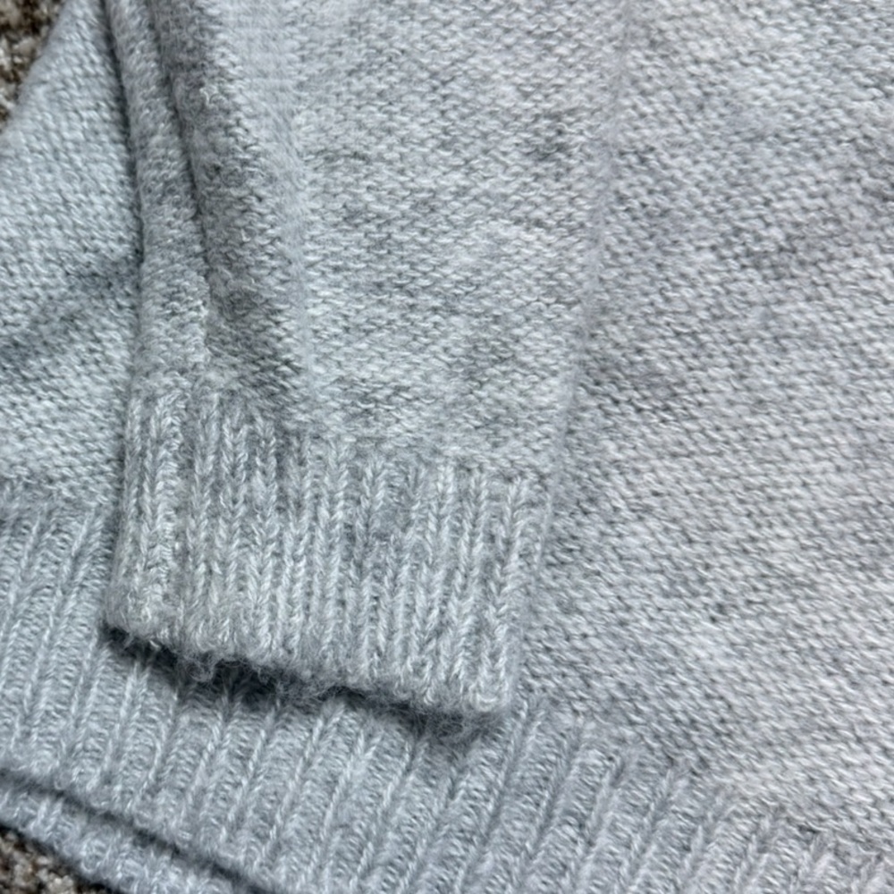 FATE Lalith Colorblock Sweater Size Large - Picture 6 of 9
